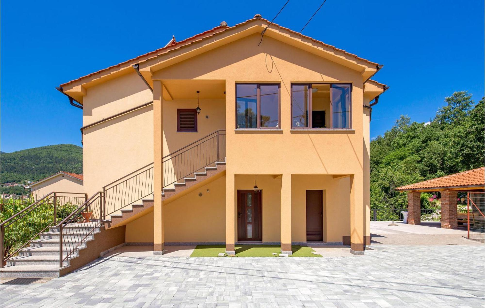 Amazing Apartment In Veprinac With Kitchen Exterior photo
