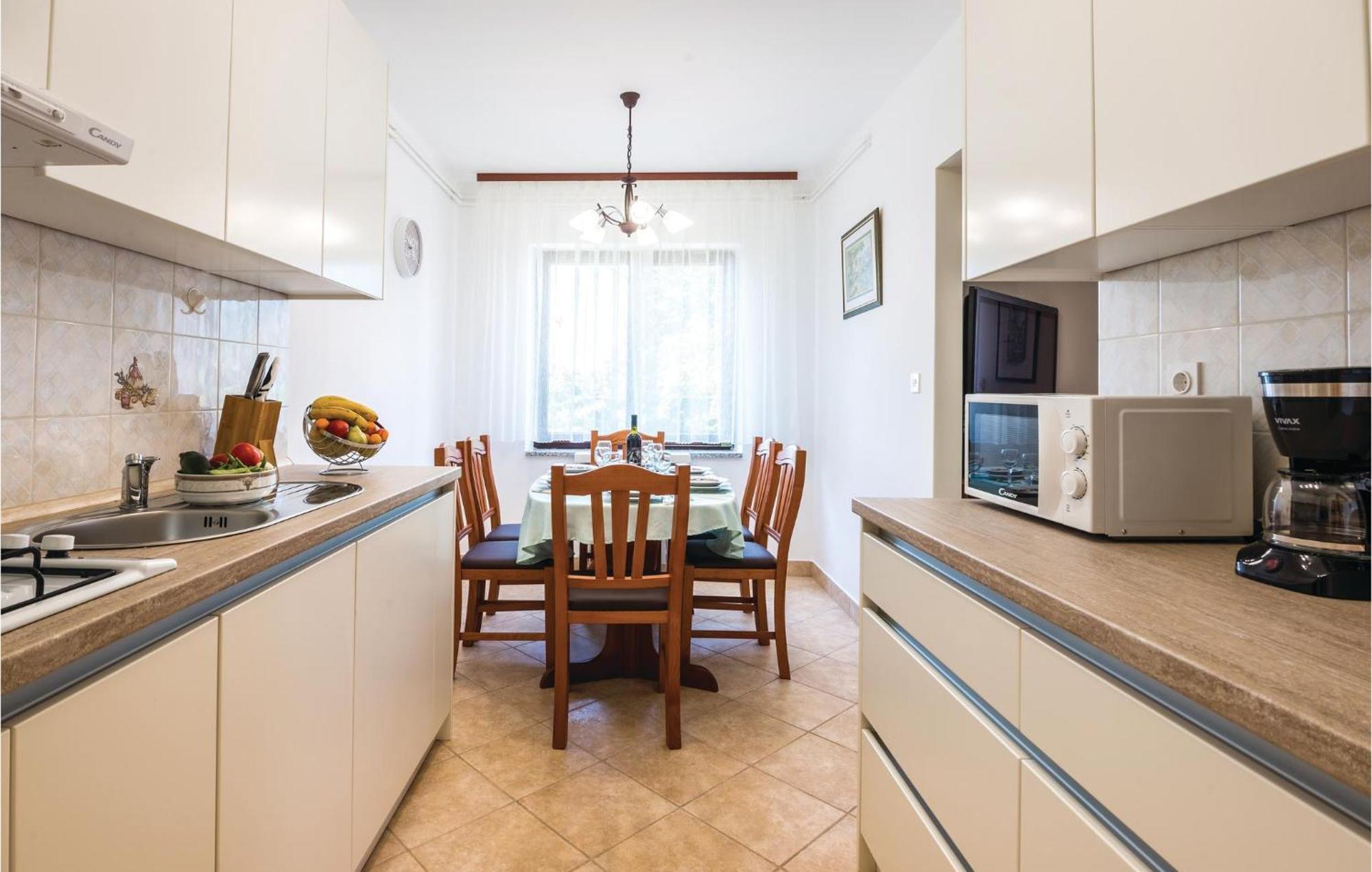 Amazing Apartment In Veprinac With Kitchen Exterior photo